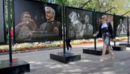 Выставка, посвященная 85-летию Олега Табакова