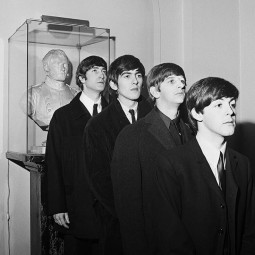 Выставка «Гарри Бенсон. The Beatles и не только»