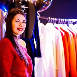 Маркет дизайнерской одежды «White Market» 2018
