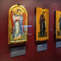 Выставка «Сокровища Божественного мира: японские иконы Хироко Кодзуки»