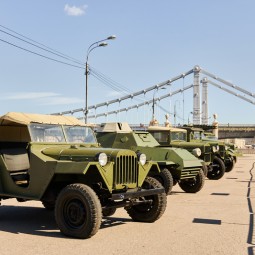 Выставка исторической военной техники в Парке Горького 2022