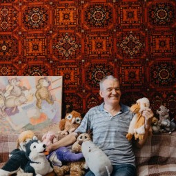 Выставка «Жизнь игрушек»