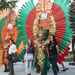 Второй  Фестиваль Индонезии в саду «Эрмитаж»