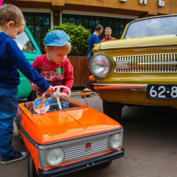 Фестиваль коллекционных автомобилей «РетроФест» 2017