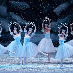 Рождественская выставка «Щелкунчик»