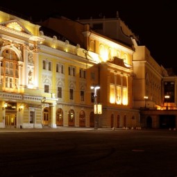 Российский академический Молодежный театр