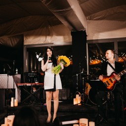 Amy Winehouse: живой джазовый трибьют с видом на вечернюю Москву 2023