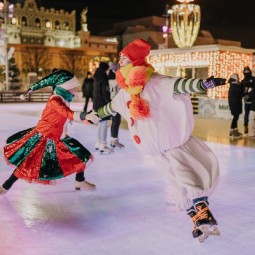 «Ледовый карнавал» на катке ВДНХ 2022