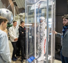 Неделя космоса на ВДНХ 2025
