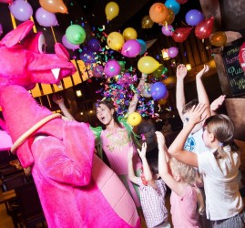 День рождения парка аттракционов Happylon в ТРК VEGAS