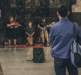 Проект «Музыка в метро»