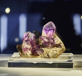 Выставка «Путь самоцвета»