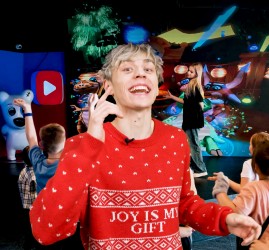 Новый год 2026 в А4 VR PARK: шоу, VR-битвы и зимние челленджи