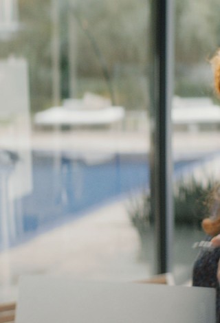 Работающая женщина