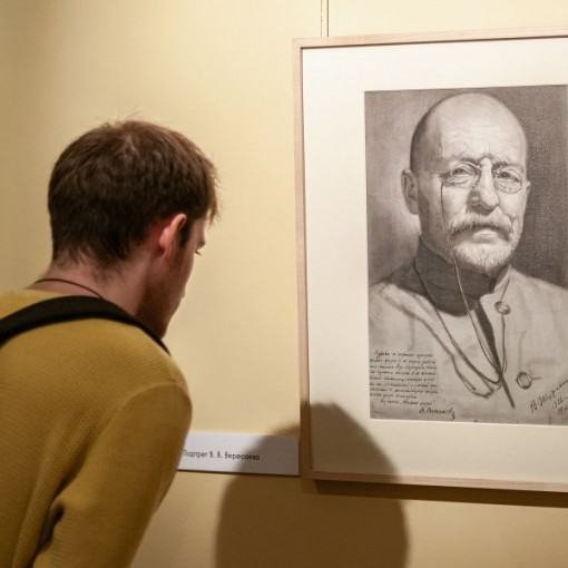 Выставка &laquo;Василий Журавлев. Портреты писателей и поэтов&raquo;