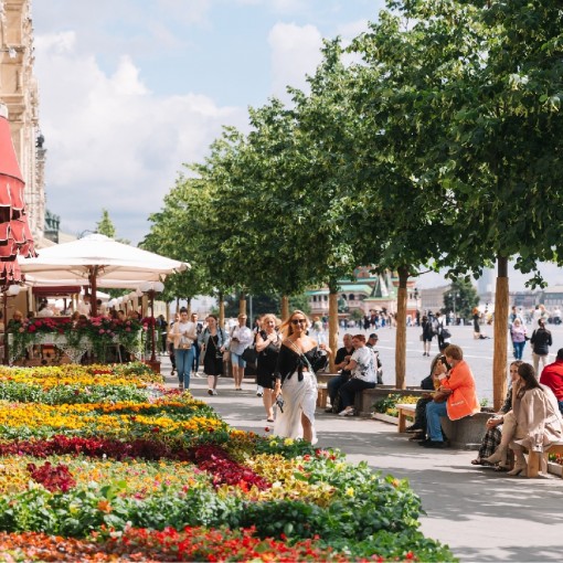 Фестиваль цветов в ГУМе 2021