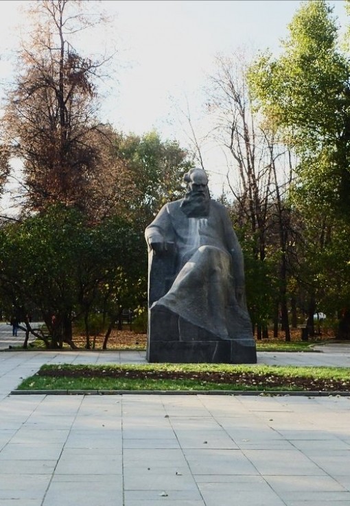 Сквер Девичьего поля