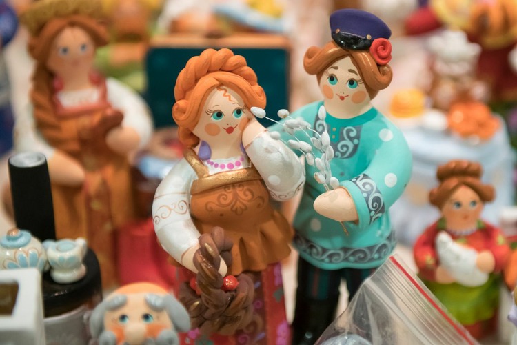 Выставка-ярмарка народных художественных промыслов и ремёсел России «Жар-птица. Весна — 2026»