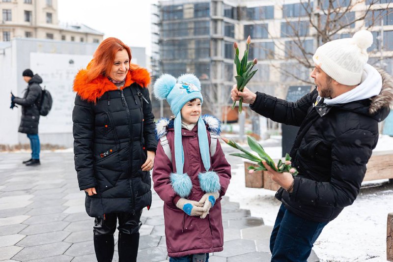 Международный женский день в парках Москвы 2023