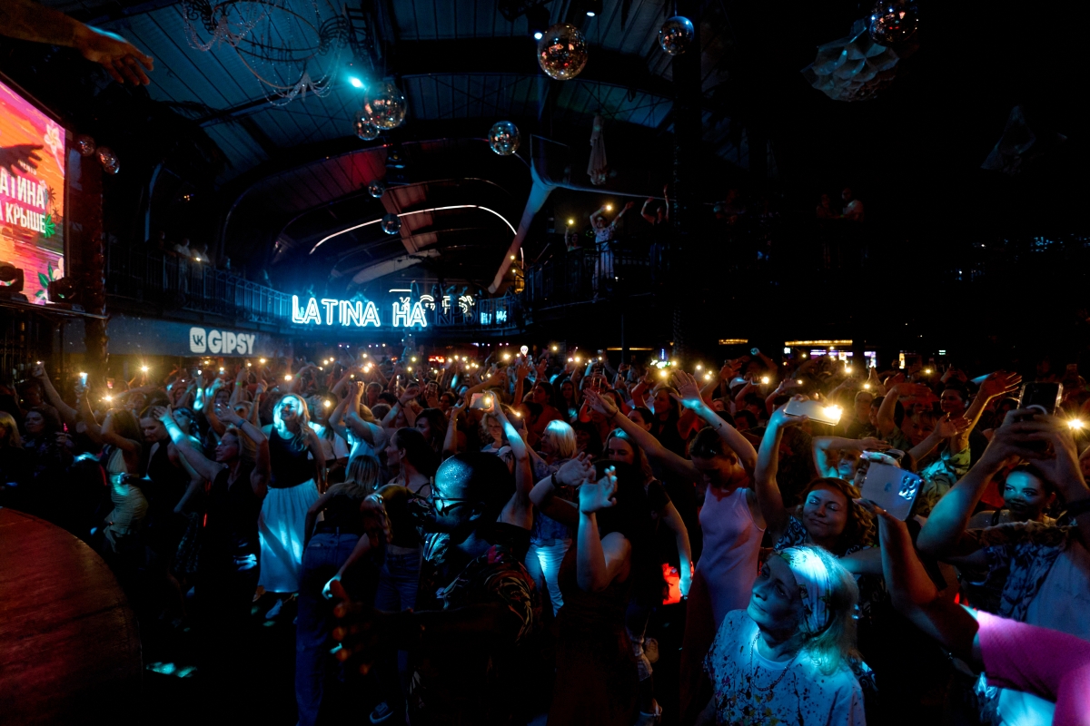 Легендарная латина на крыше GIPSY — закрытие летнего сезона от Roofevents