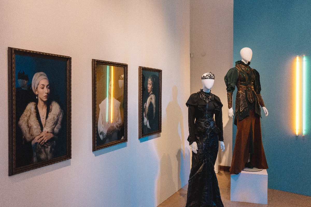 Выставка «Символы моды. Энергия эпохи»