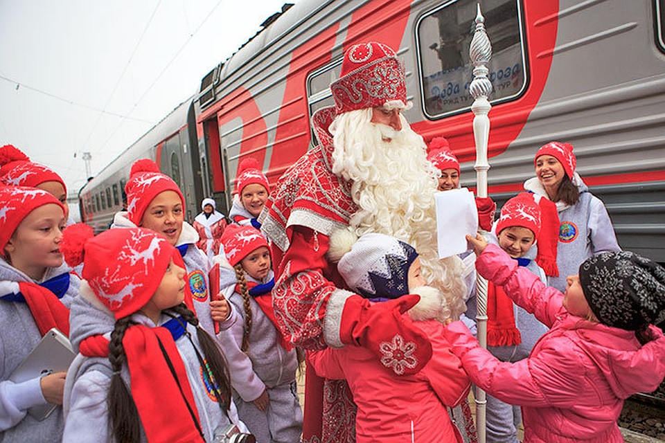 Поезд деда мороза фото