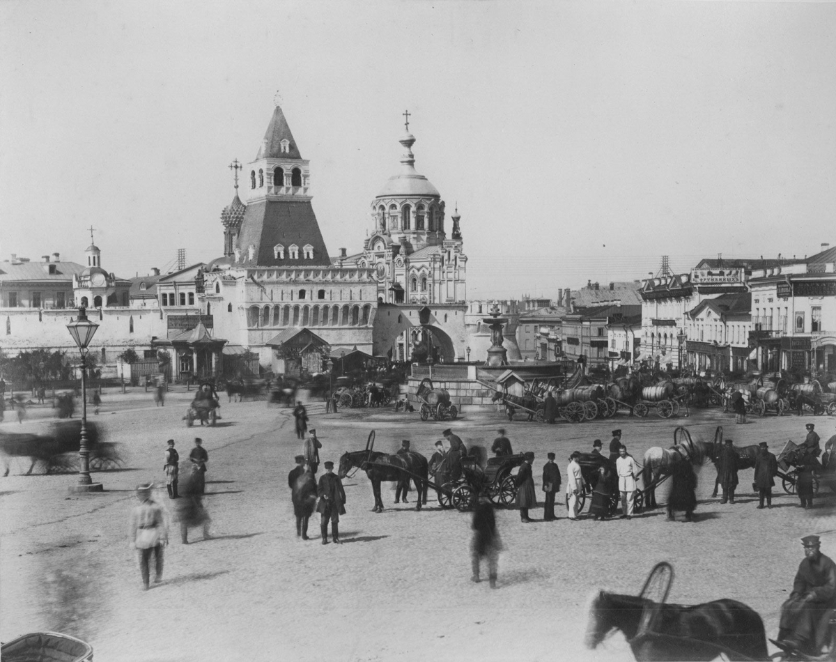 Выставка «Москва и москвичи»