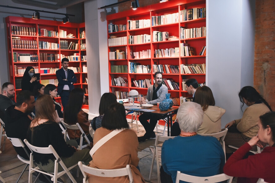 Фото: vk.com/libflru