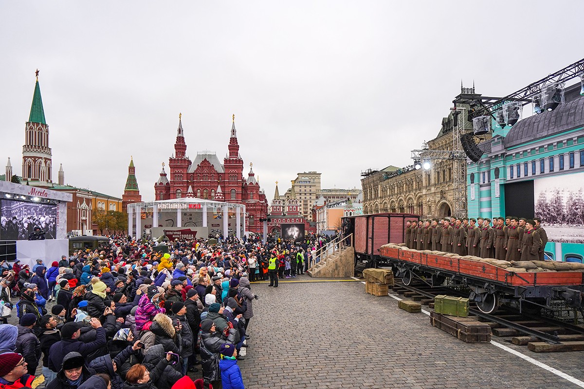 Интерактивный музей под открытым небом на Красной площади 2022