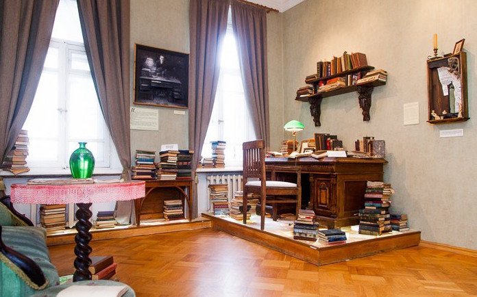 10 лучших и самых интересных литературных музеев Москвы 