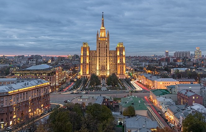 7 сталинских высоток Москвы – похожие и такие разные