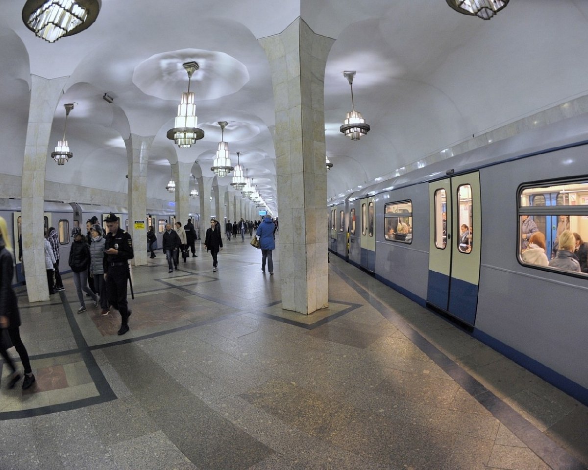 метро чертановская фото
