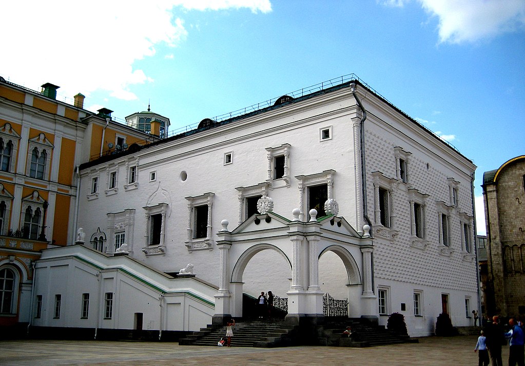 10 старейших зданий Москвы