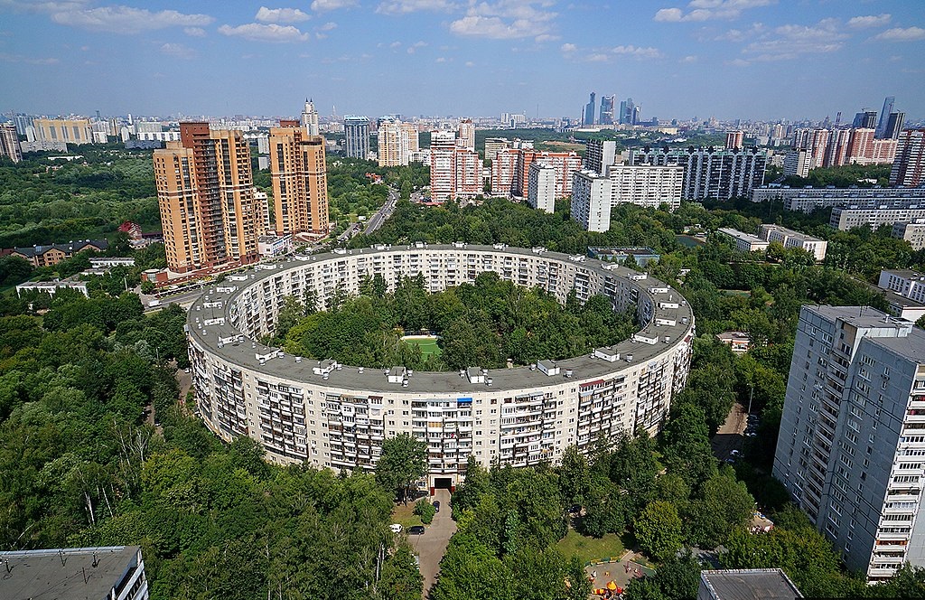 10 самых необычных зданий в Москве