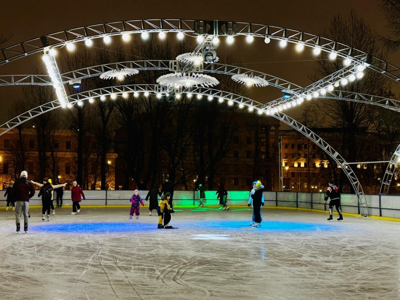 Каток эрмитаж в москве