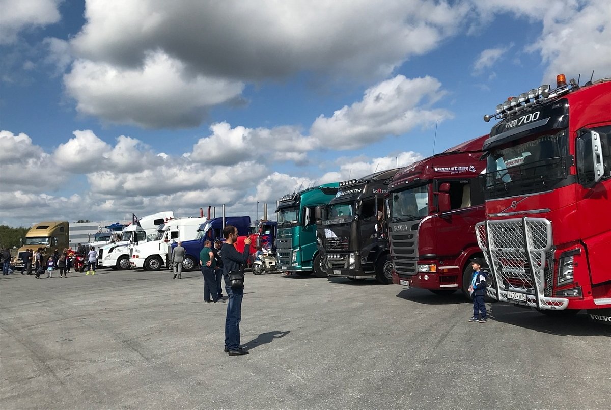 Фестиваль грузового транспорта TRUCKFEST 2021