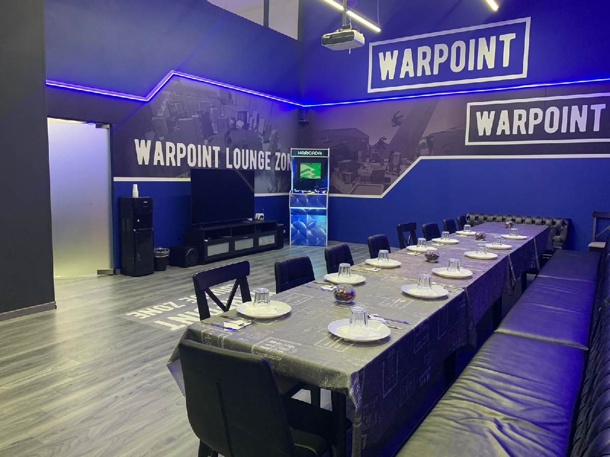 Vr арена warpoint. WARPOINT Арена. WARPOINT VR. WARPOINT VR-Арена Коломна. WARPOINT Ижевск.
