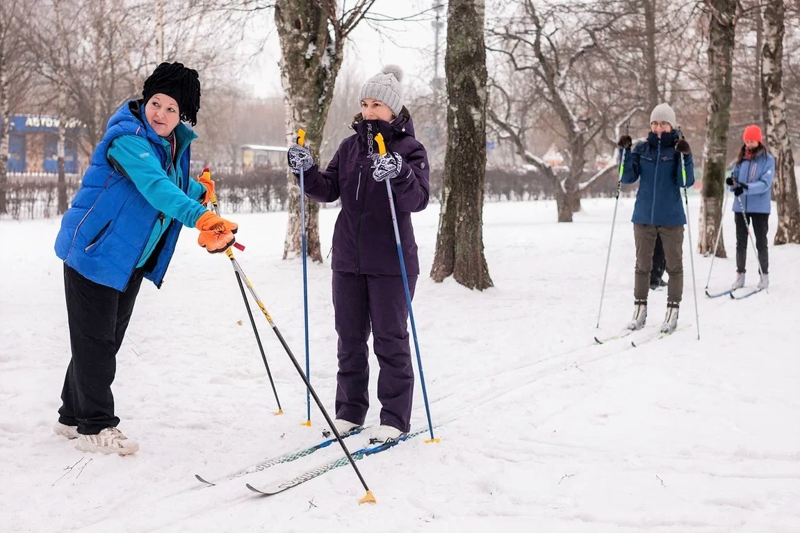 Бесплатные лыжные тренировки в парках Москвы 2023